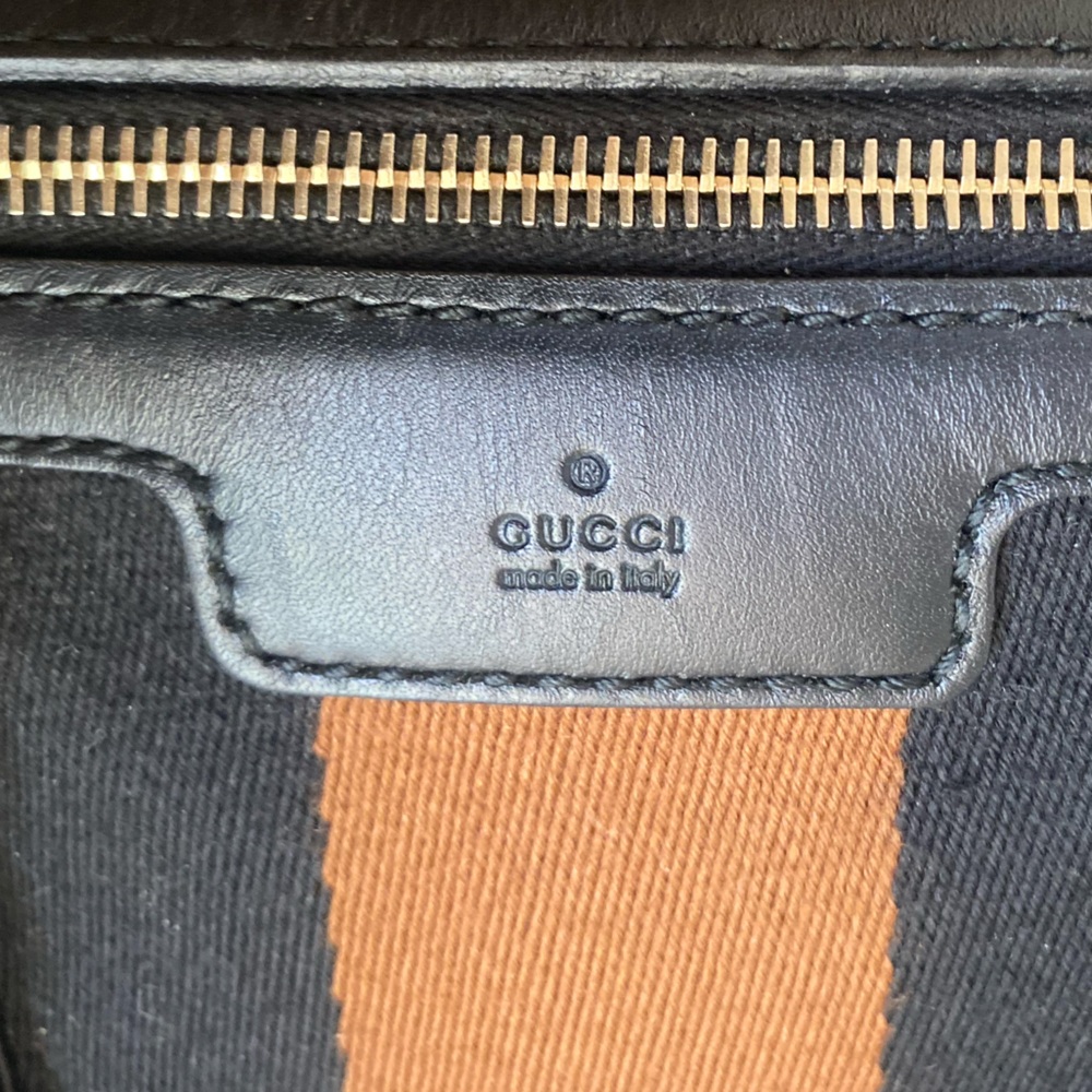 Gucci Boston - Picture 10 of 12